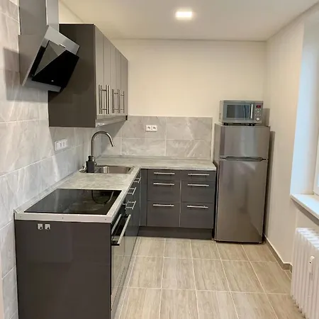 Apartment V Blizkosti Centra Klášterec nad Ohří