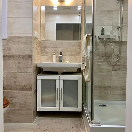Appartement V Blizkosti Centra Klášterec nad Ohří